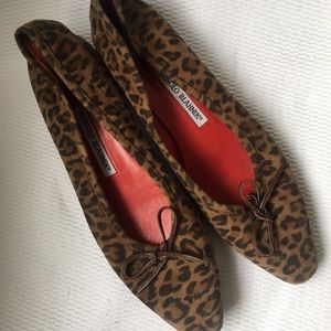 Manolo Blahnik leopard flats | Size Euro 38.5